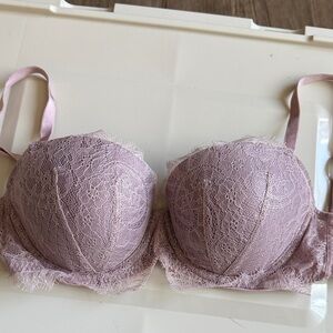 Victoria's Secret Lace Bra in Soft Lavender